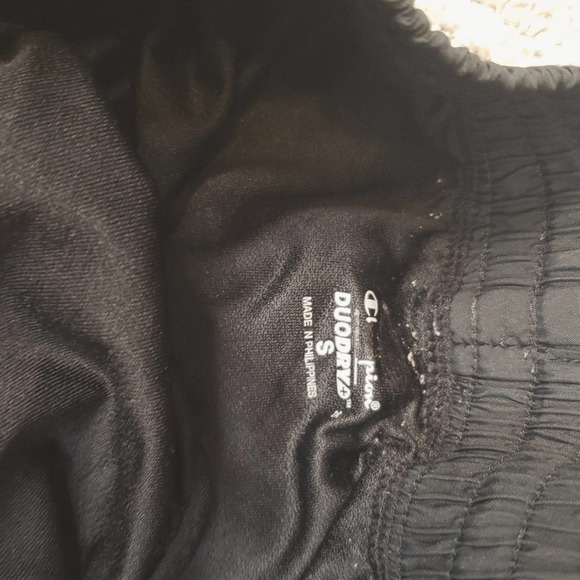 Running shorts bundle black and pink-camo size small - Picture 3 of 8